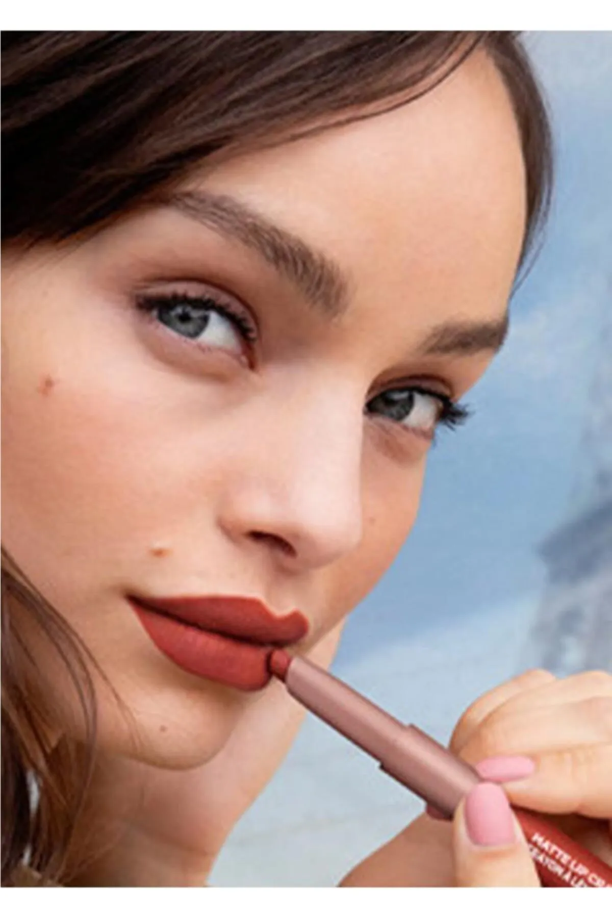 Loreal Paris Infallible Matte Lip Crayon Pencil Matte Lipstick - 109 Flirty Toffee