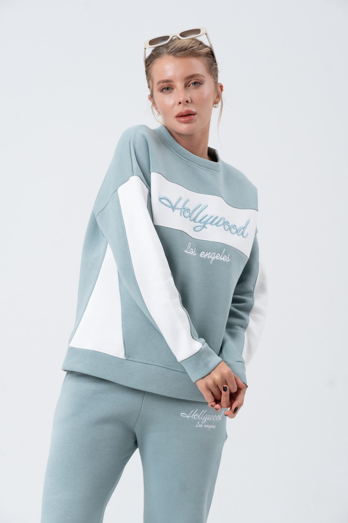 Women's tracksuit set