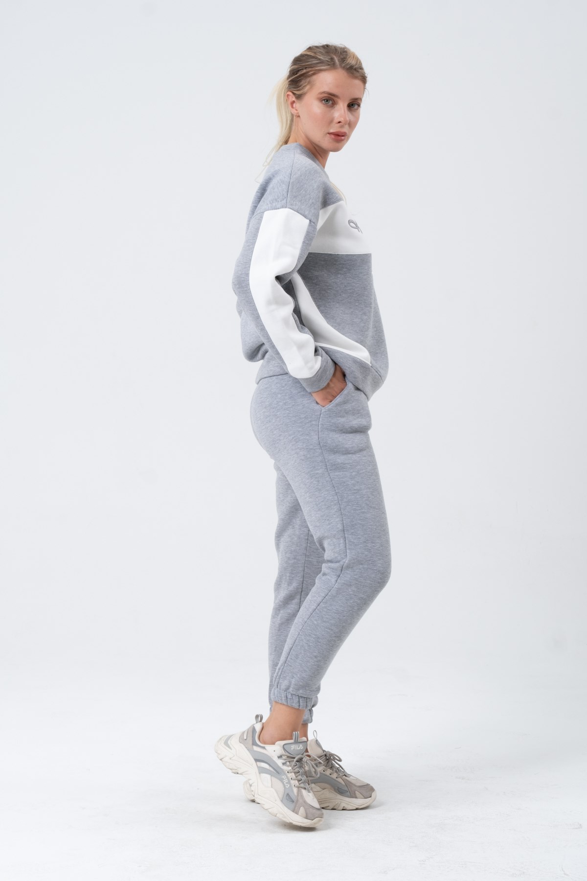 Women's tracksuit set