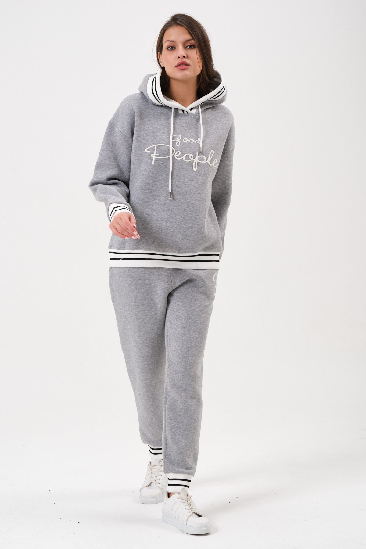 Women's tracksuit set