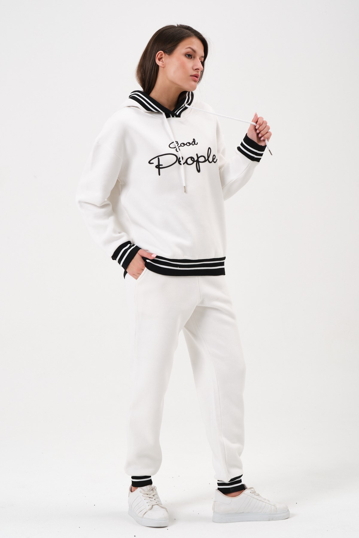 Women's tracksuit set