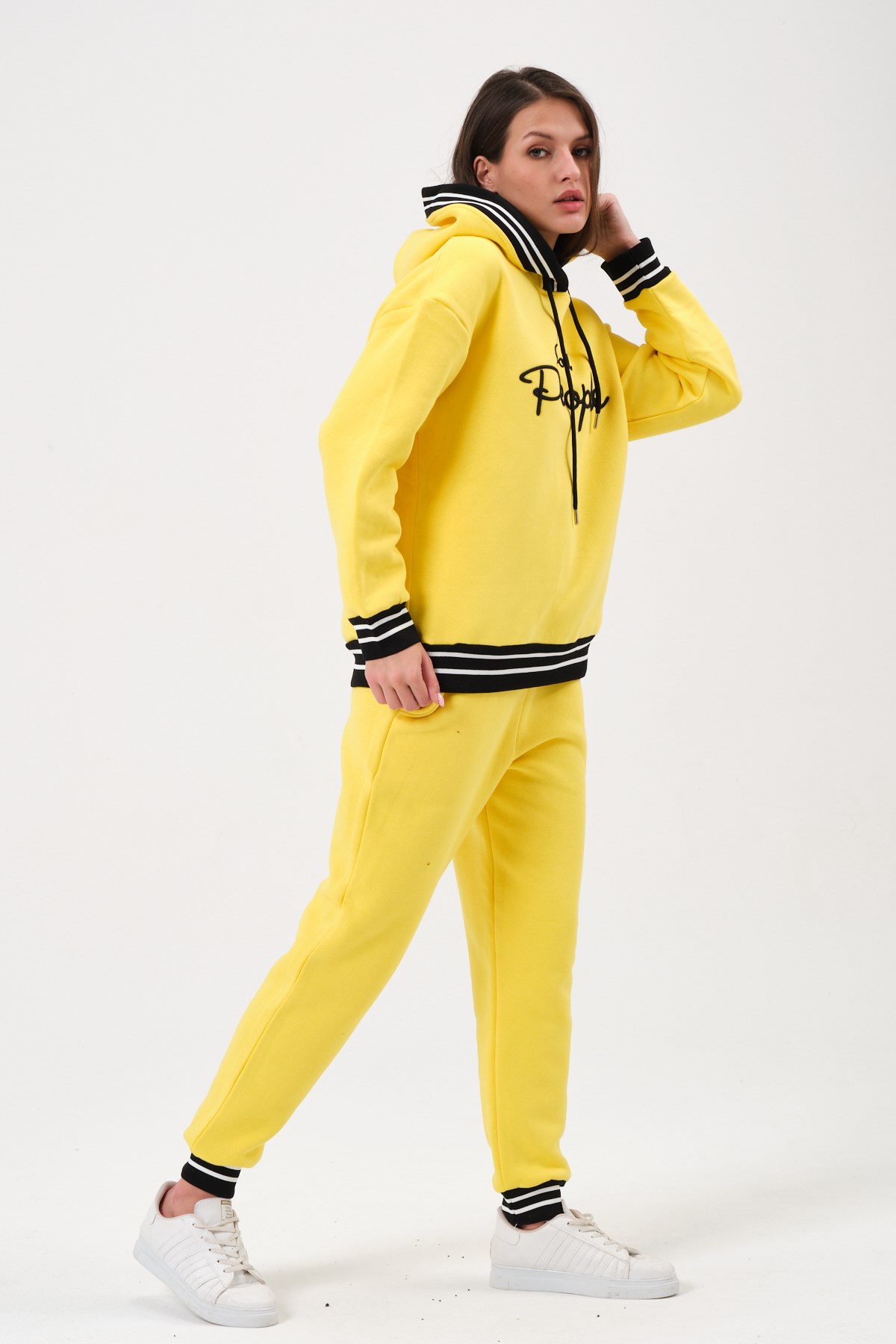 Women's tracksuit set