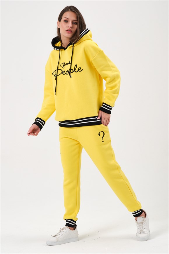 Women's tracksuit set