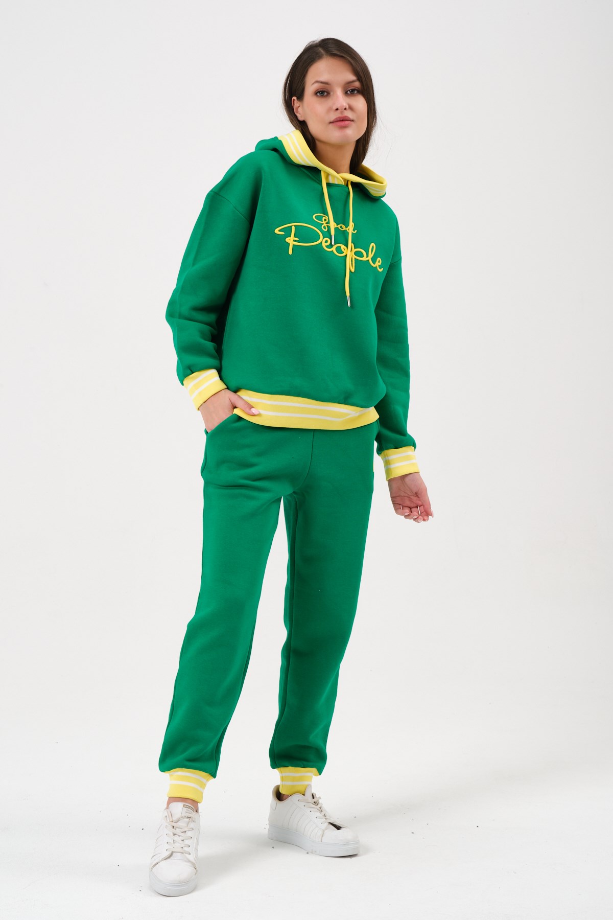 Women's tracksuit set