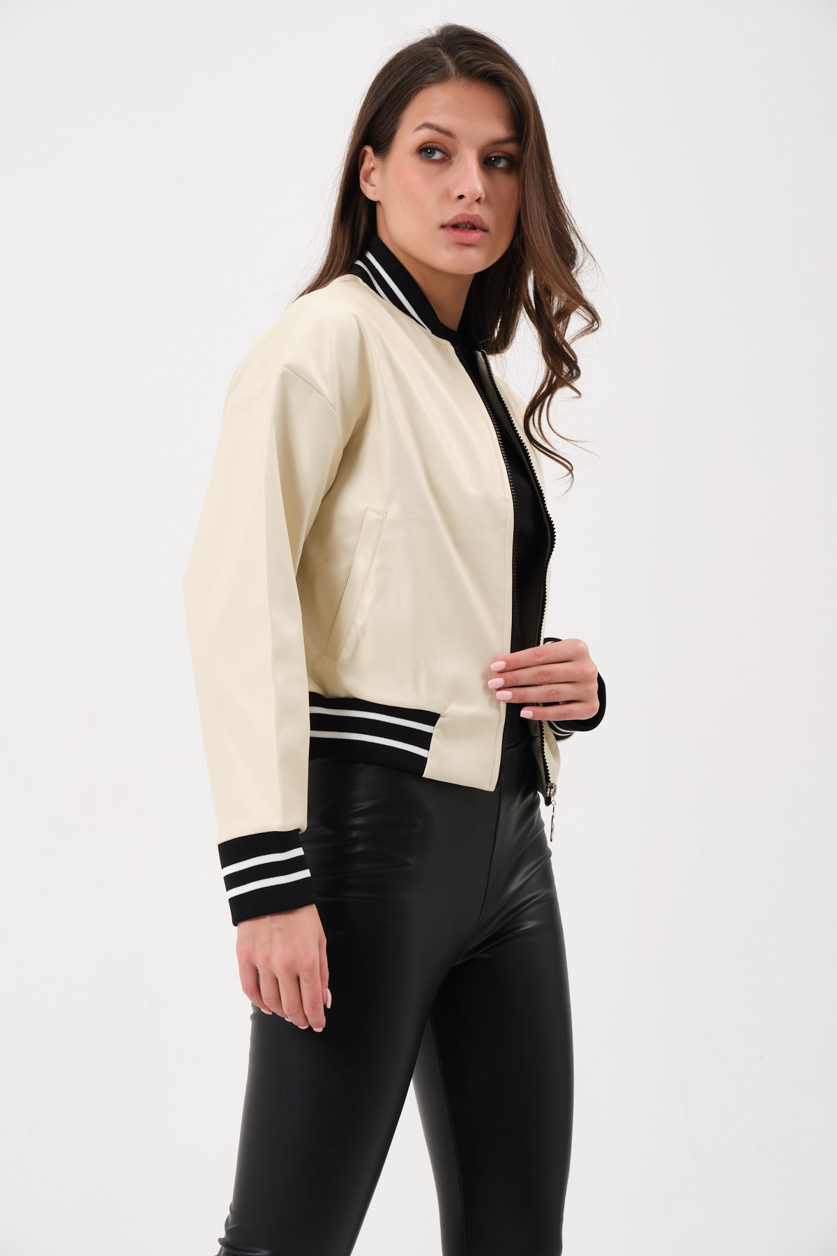 Women's Short Leather Jacket