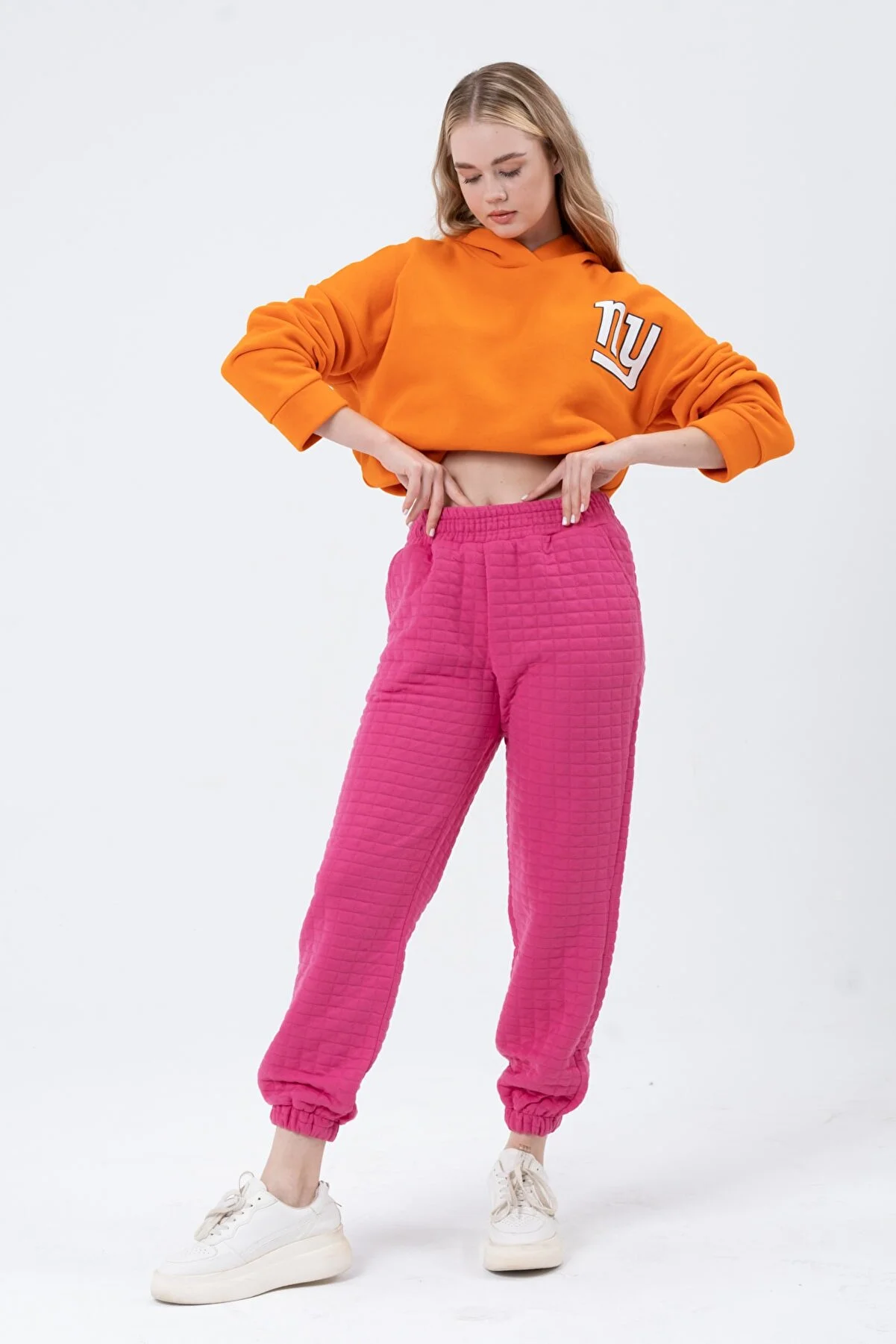 Women Square Patterned Sweatpants