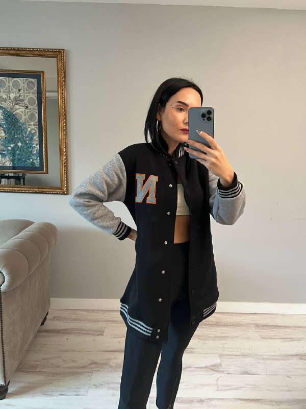 Women's long sleeve jacket