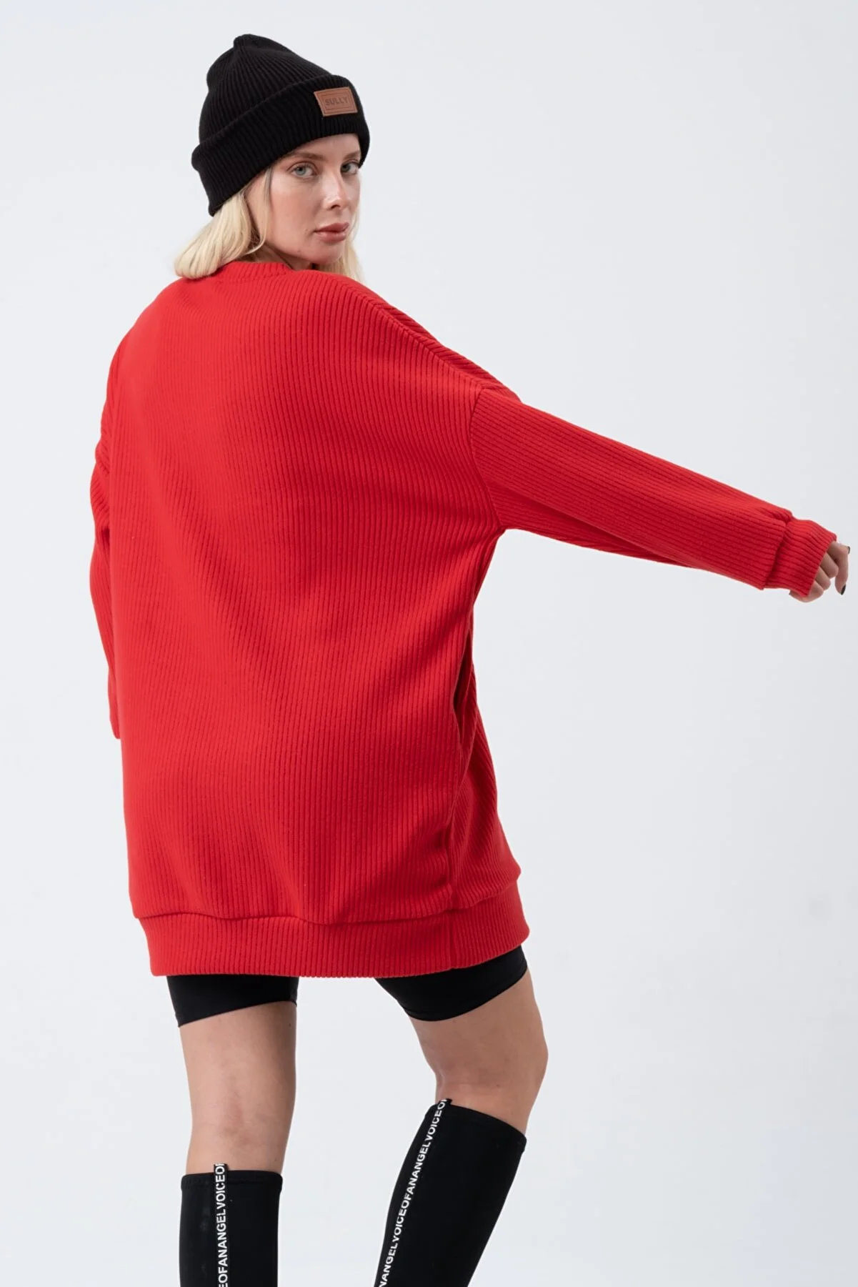 Women's Oversize Embroidered Front Crew Neck Sweatshirt