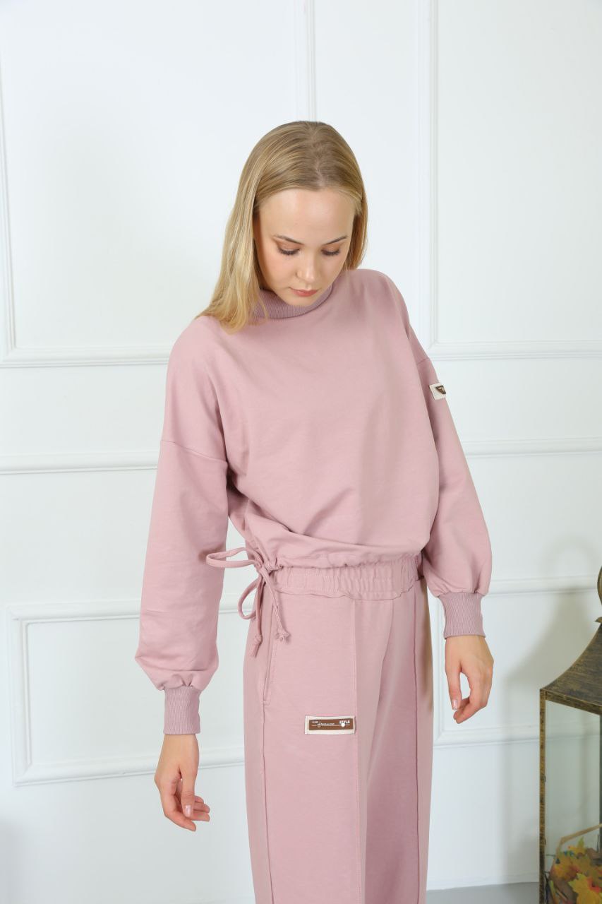Women’s sweatsuit set