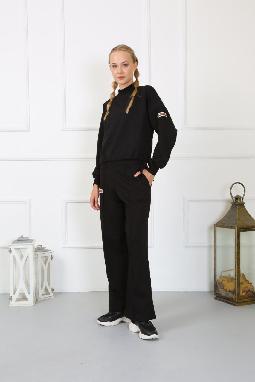Women’s sweatsuit set