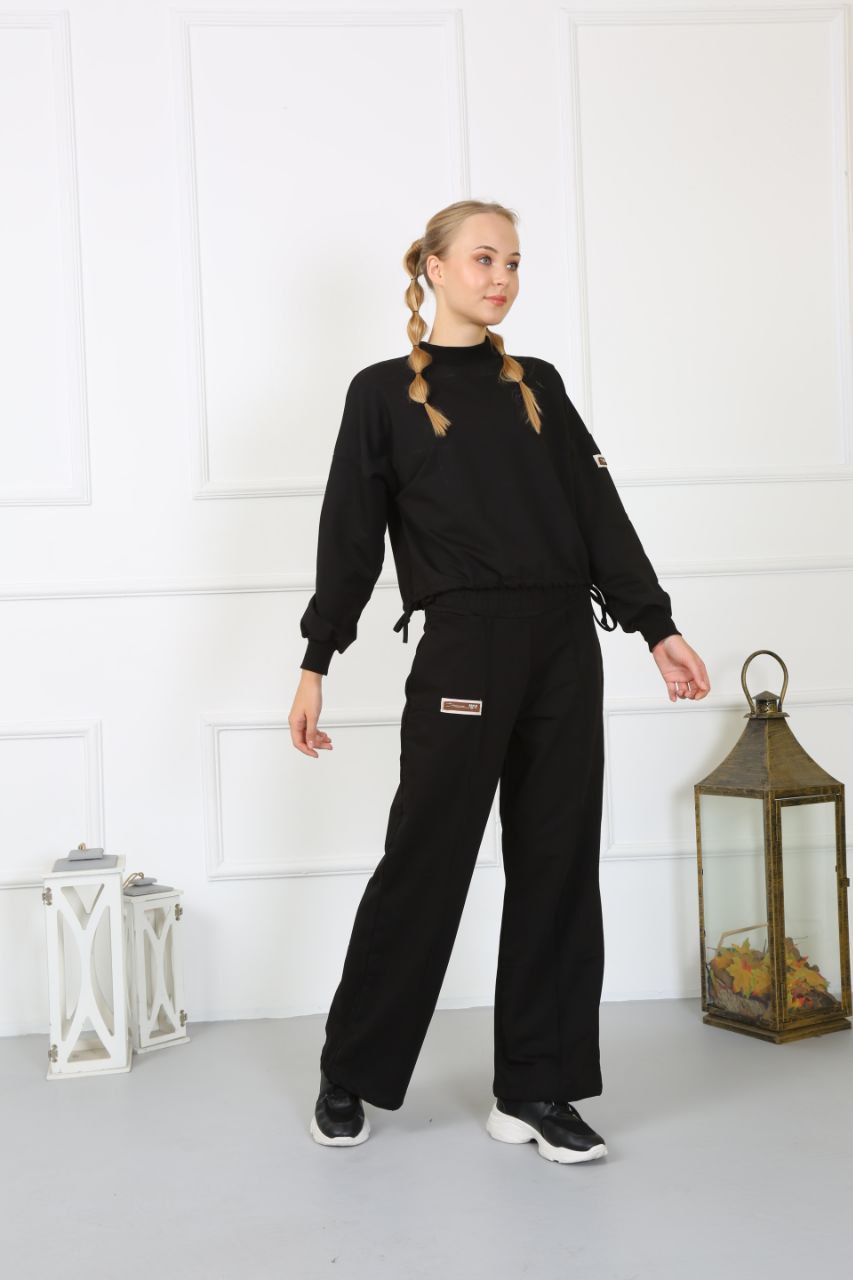 Women’s sweatsuit set