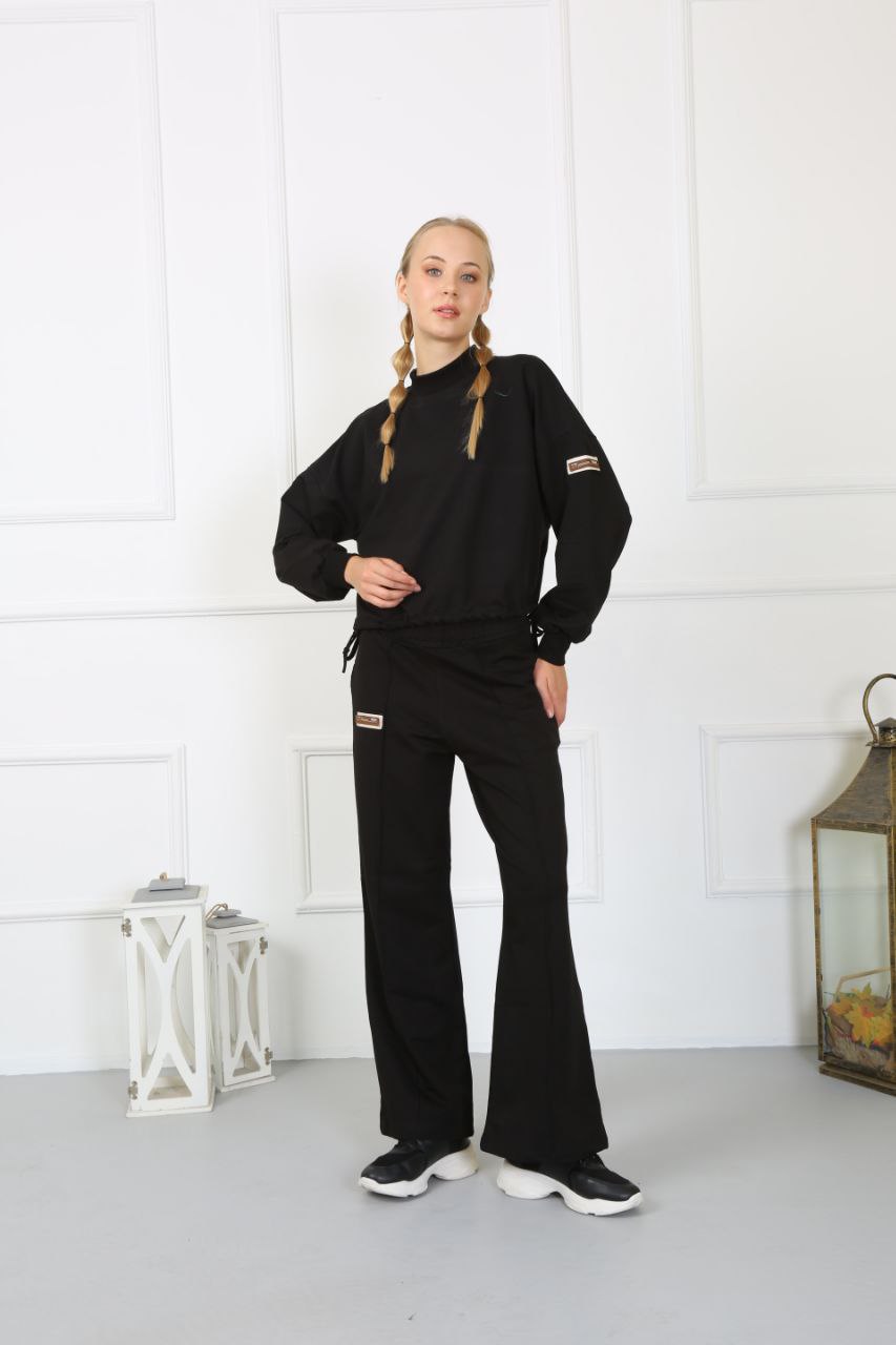 Women’s sweatsuit set