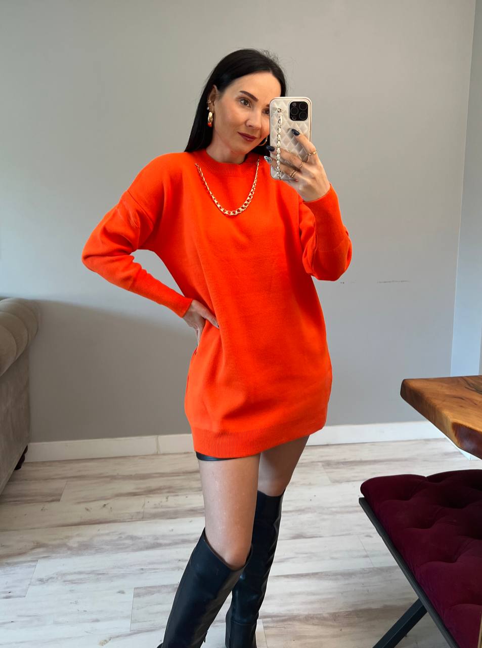 Women's Sweater with Chain