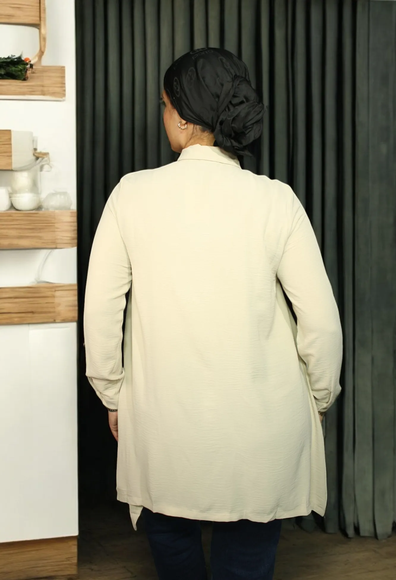 کراسێکی ئافرەتان