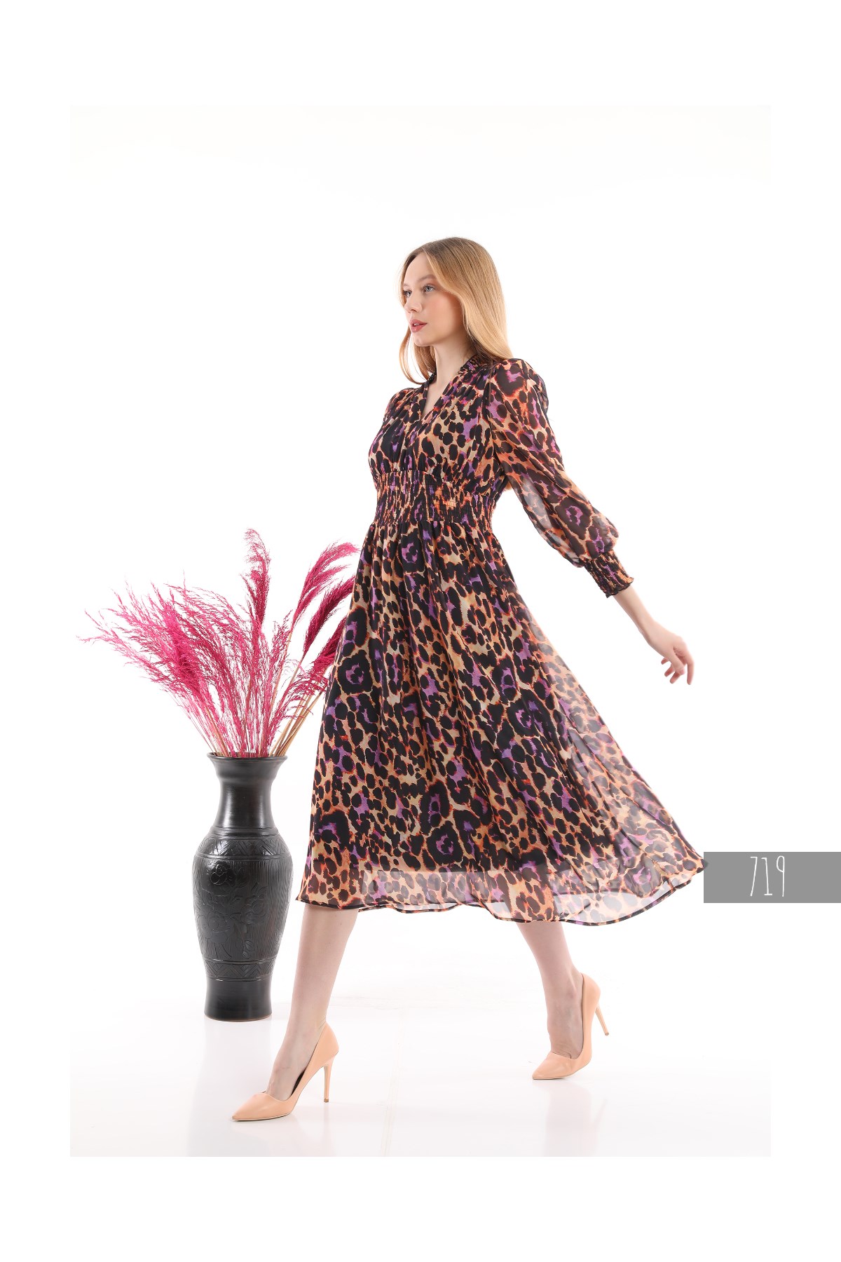Women's chiffon dress
