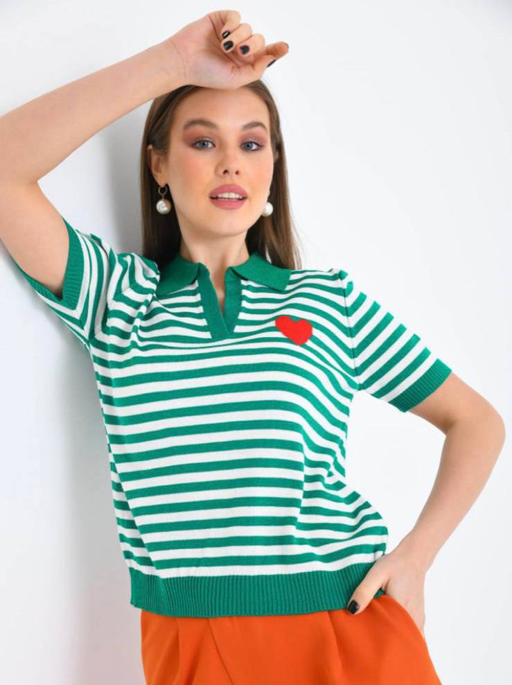 Women's short sleeve t-shirts