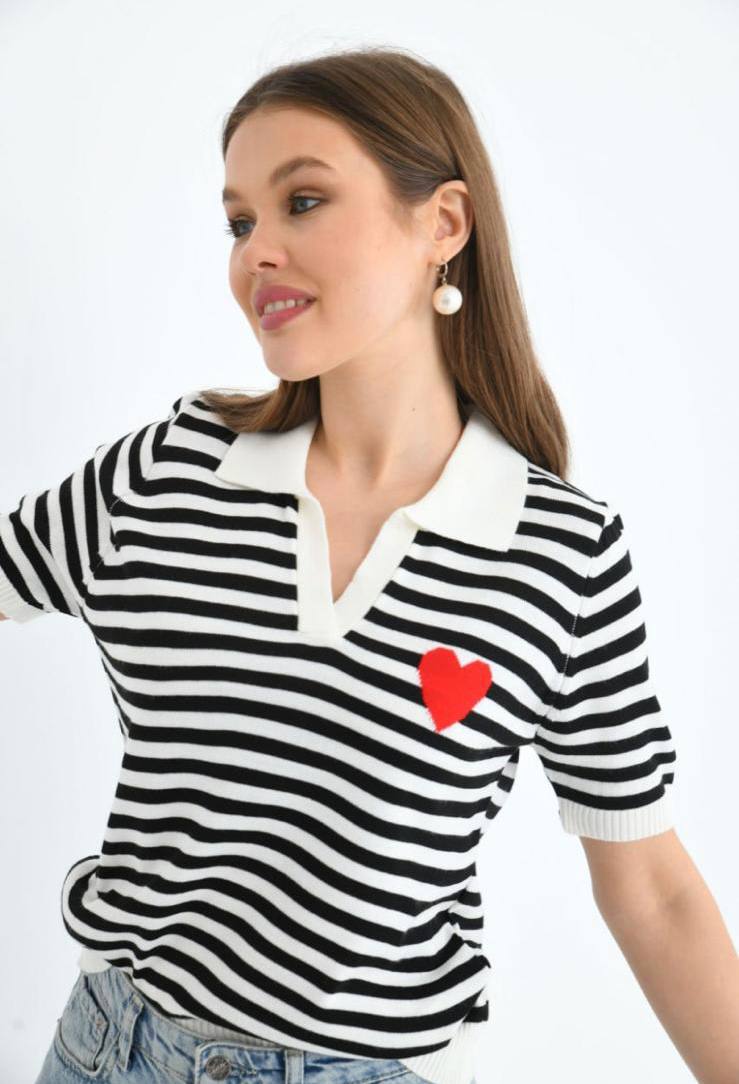 Women's short sleeve t-shirts