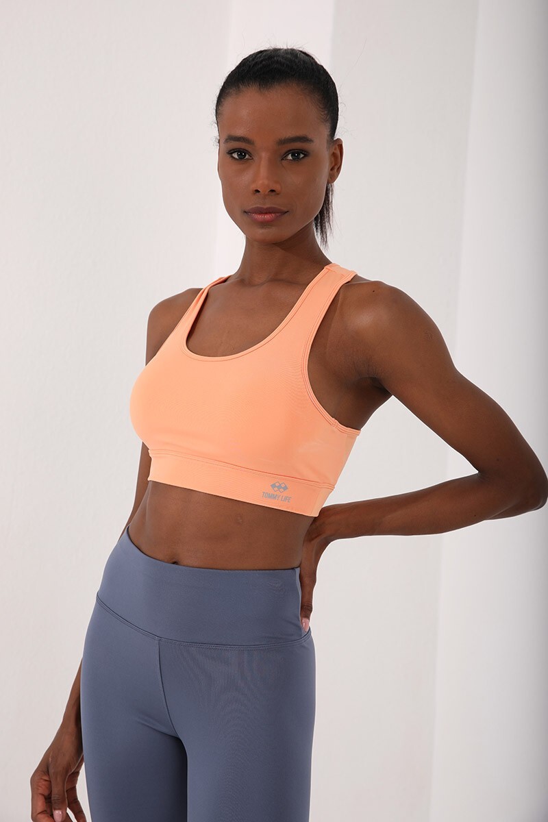 Women's Sports Bustier with Back Detailed Slim Fit U-Neck