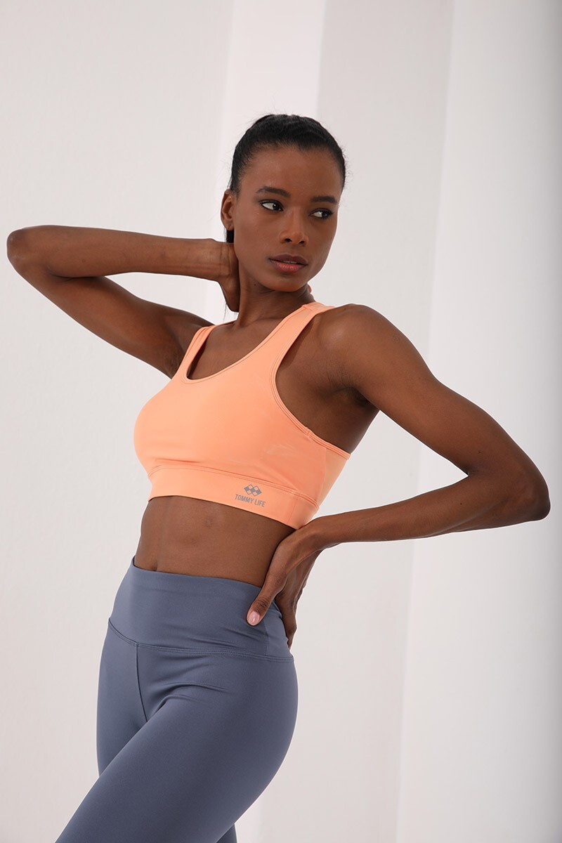 Women's Sports Bustier with Back Detailed Slim Fit U-Neck