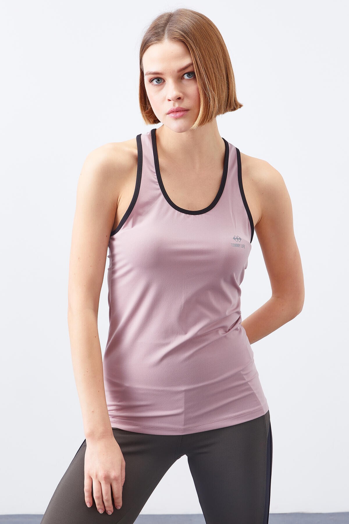 Tommy Women's Sports Undershirt