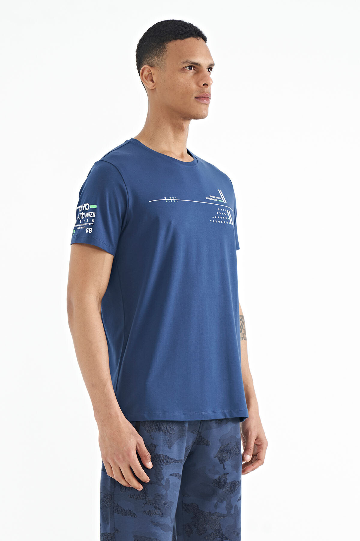 Tommy Life Men's T- shirt