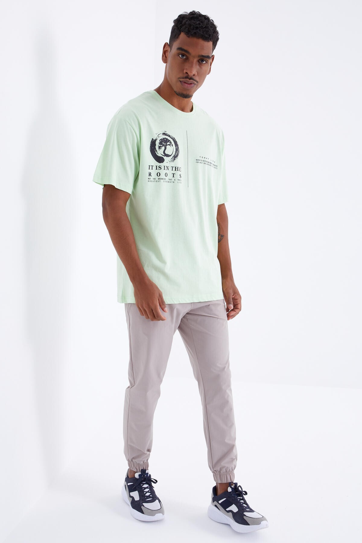 Tommy Life Boy's T-Shirt