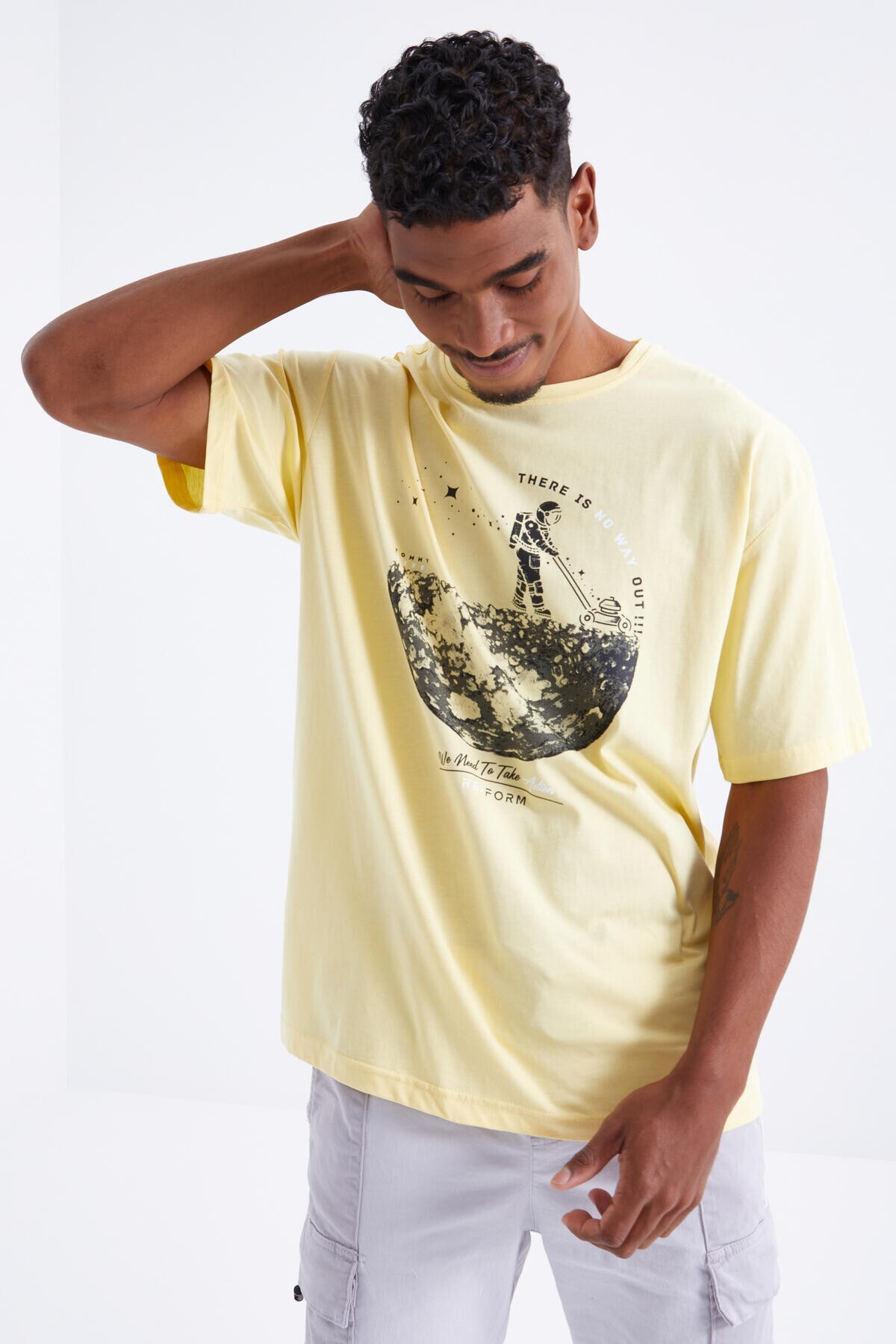 Tommy Life Men's Oversized T-Shirt