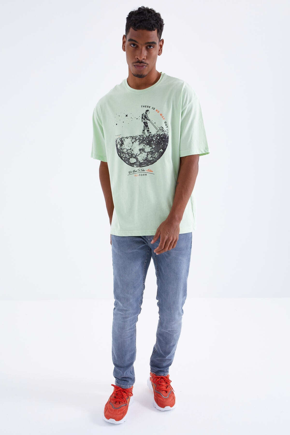 Tommy Life Men's Oversized T-Shirt