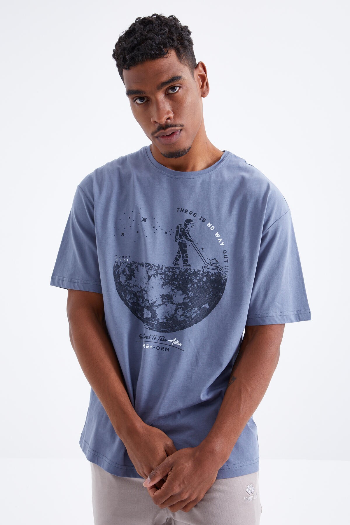Tommy Life Men's Oversized T-Shirt