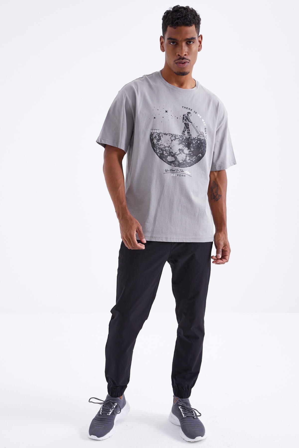 Tommy Life Men's Oversized T-Shirt