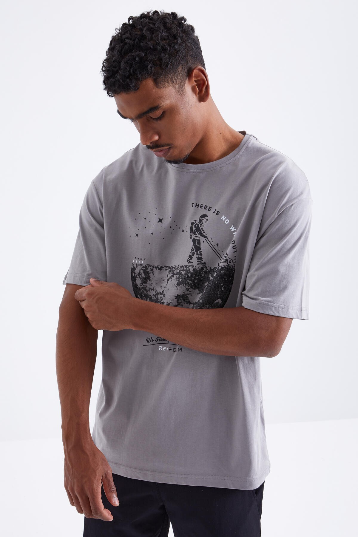 Tommy Life Men's Oversized T-Shirt