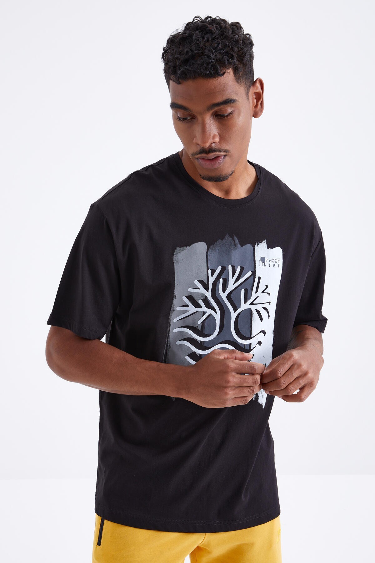 Tommy Life Men's T-Shirt