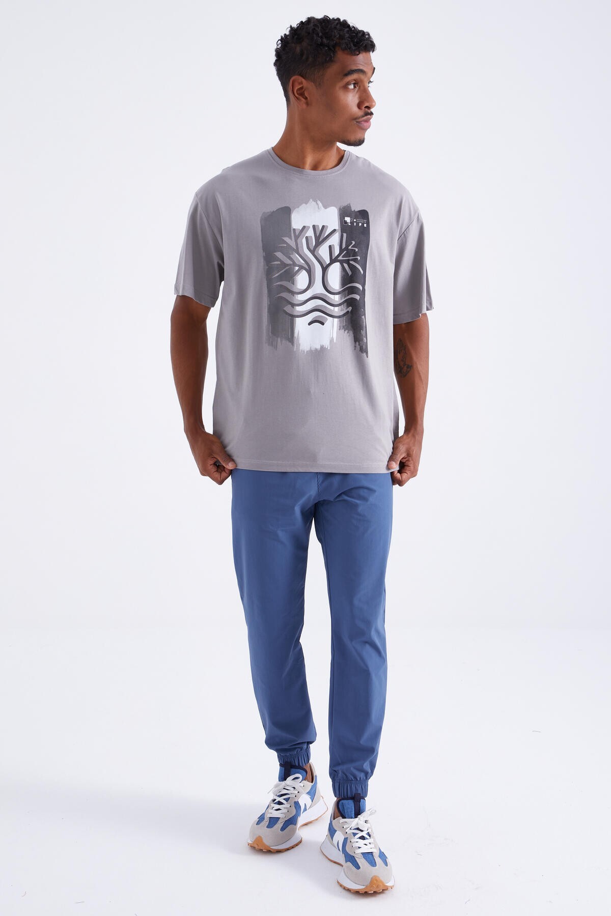 Tommy Life Men's T-Shirt