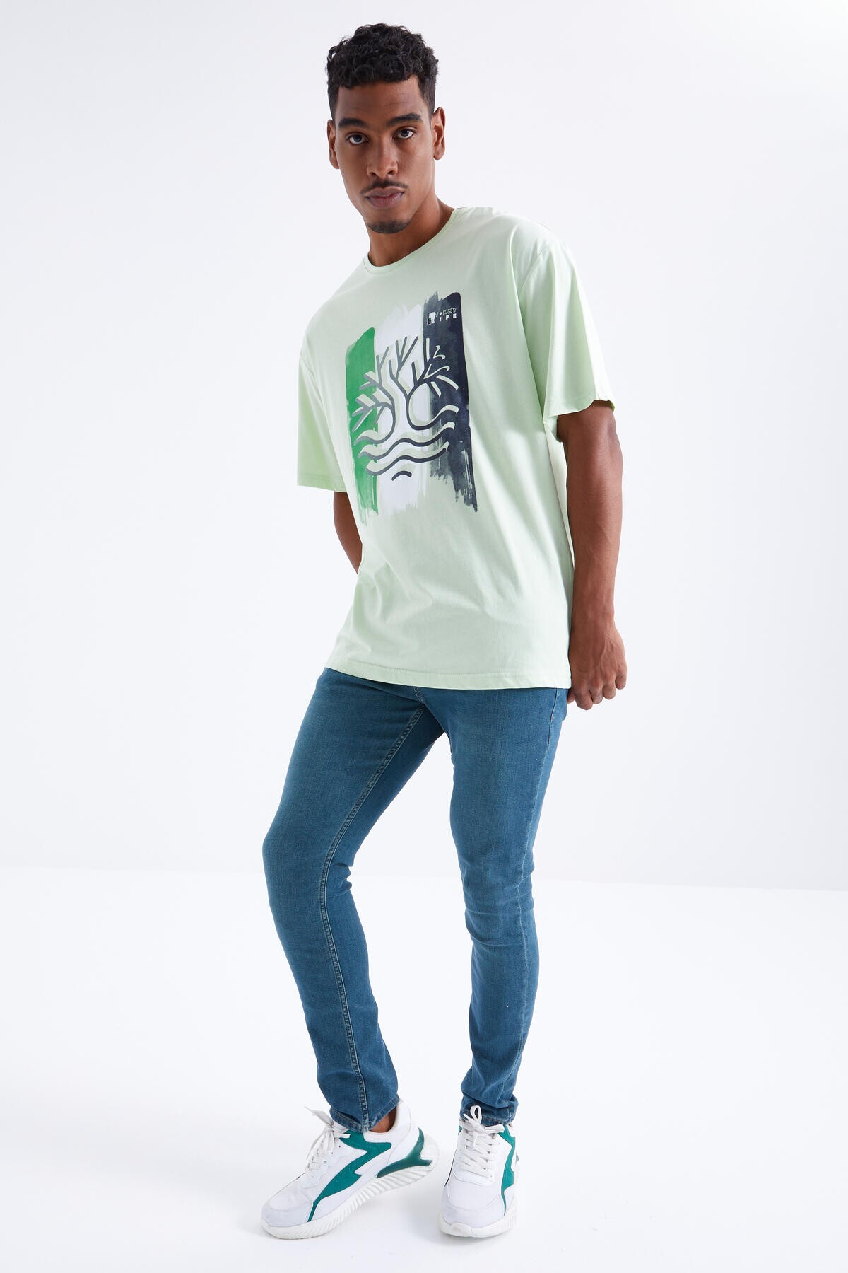 Tommy Life Men's T-Shirt