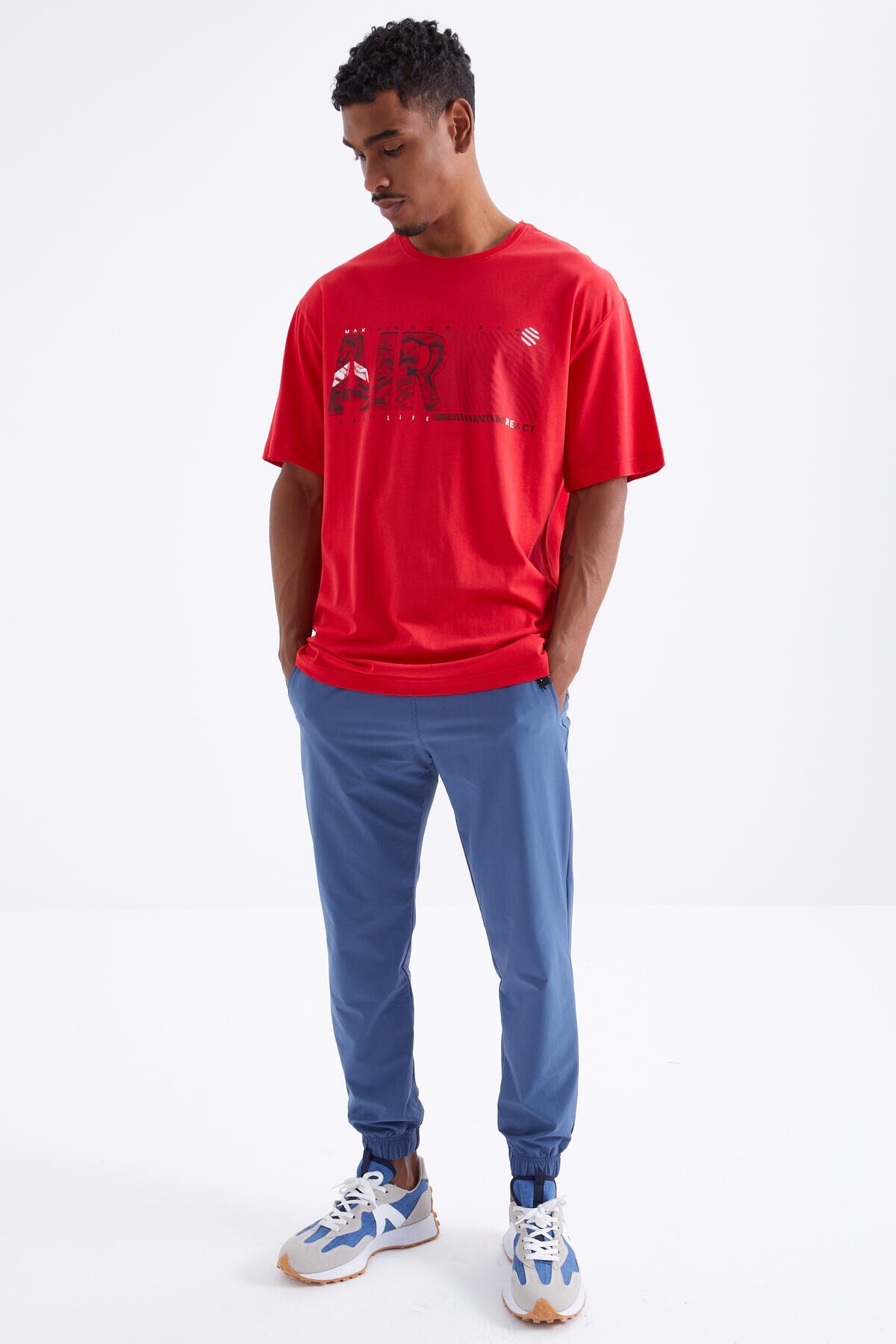 Tommy Life Men's Oversized T-Shirt