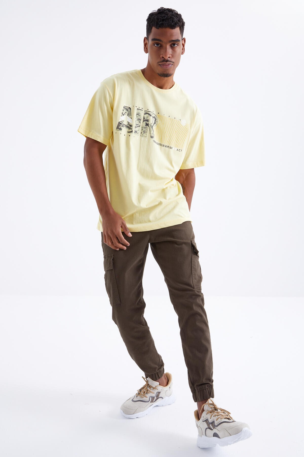 Tommy Life Men's Oversized T-Shirt