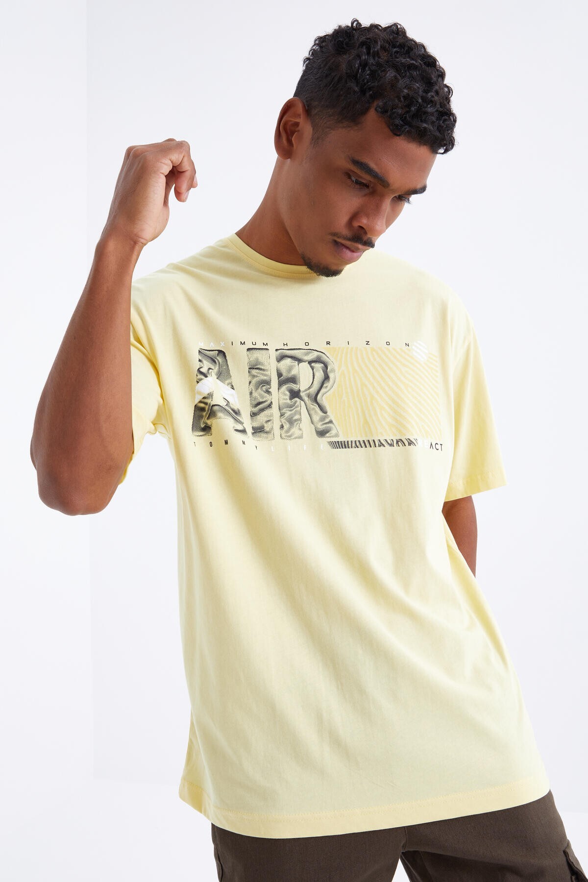 Tommy Life Men's Oversized T-Shirt