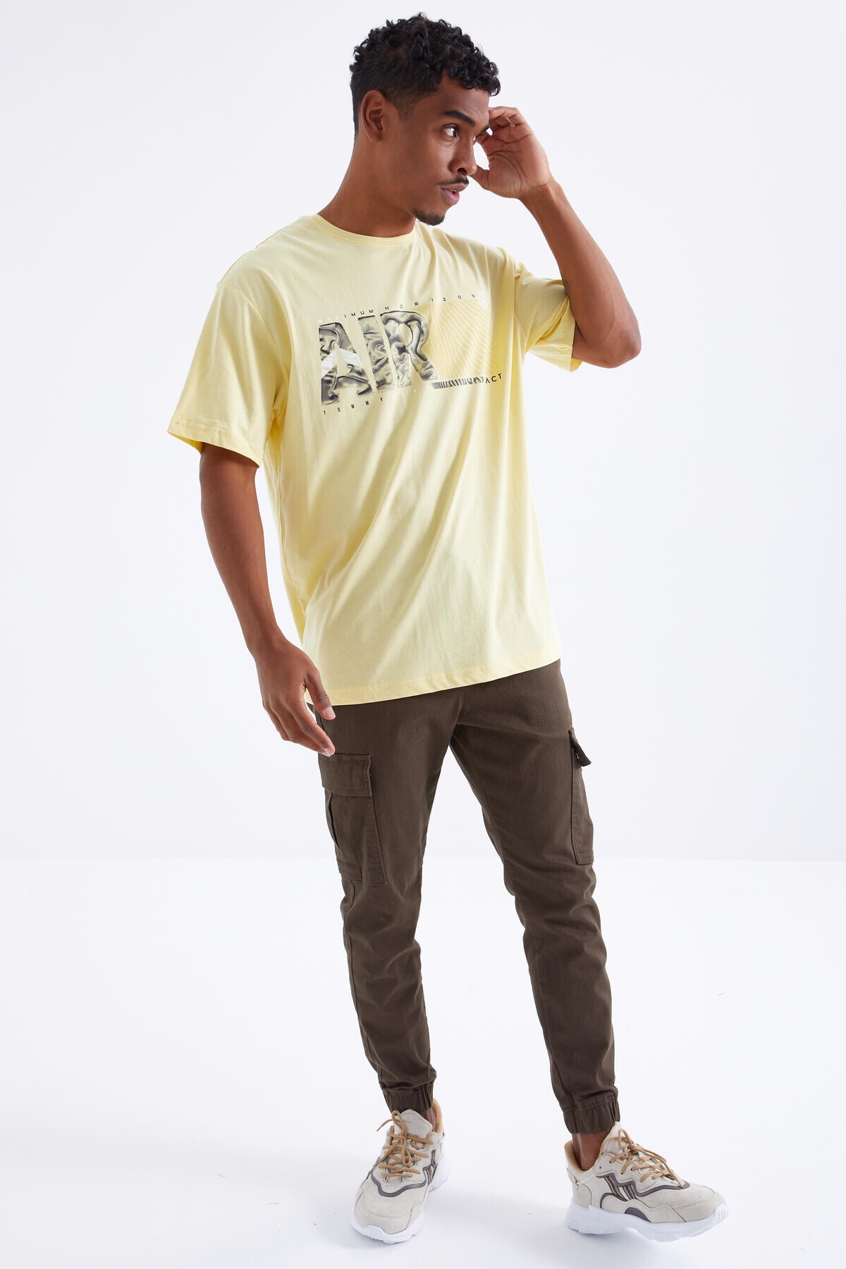 Tommy Life Men's Oversized T-Shirt