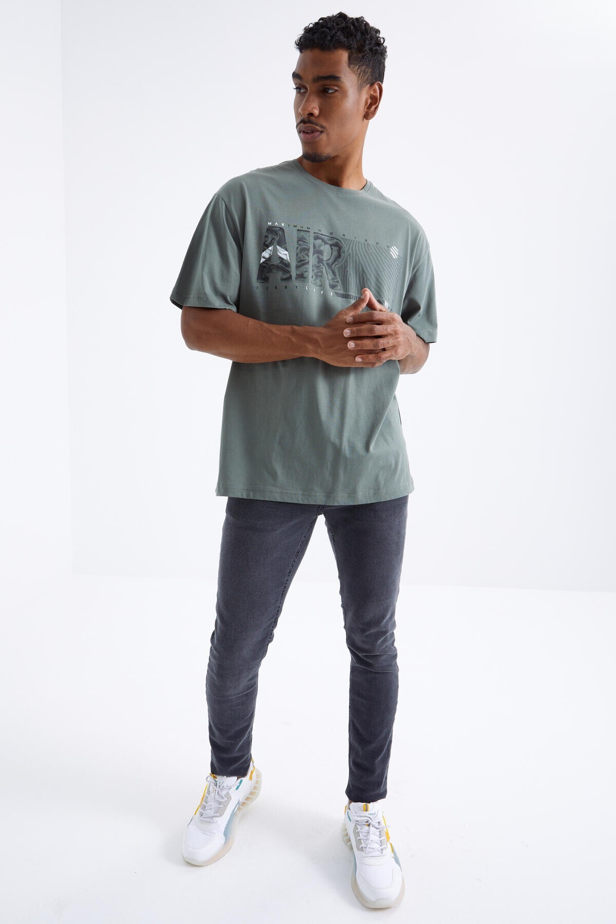 Tommy Life Men's Oversized T-Shirt