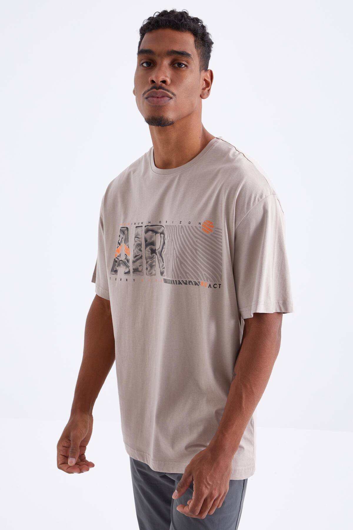 Tommy Life Men's Oversized T-Shirt