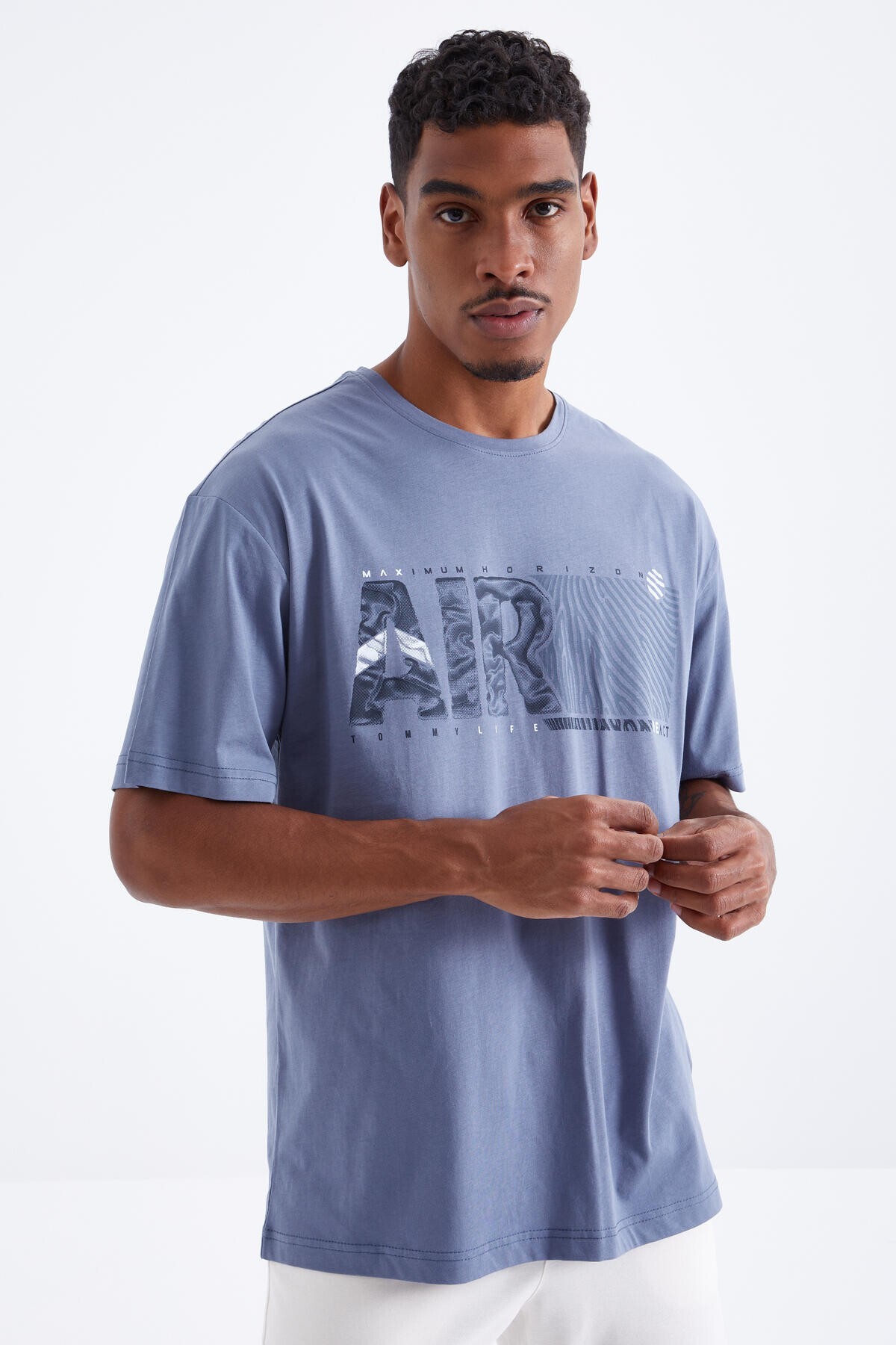 Tommy Life Men's Oversized T-Shirt