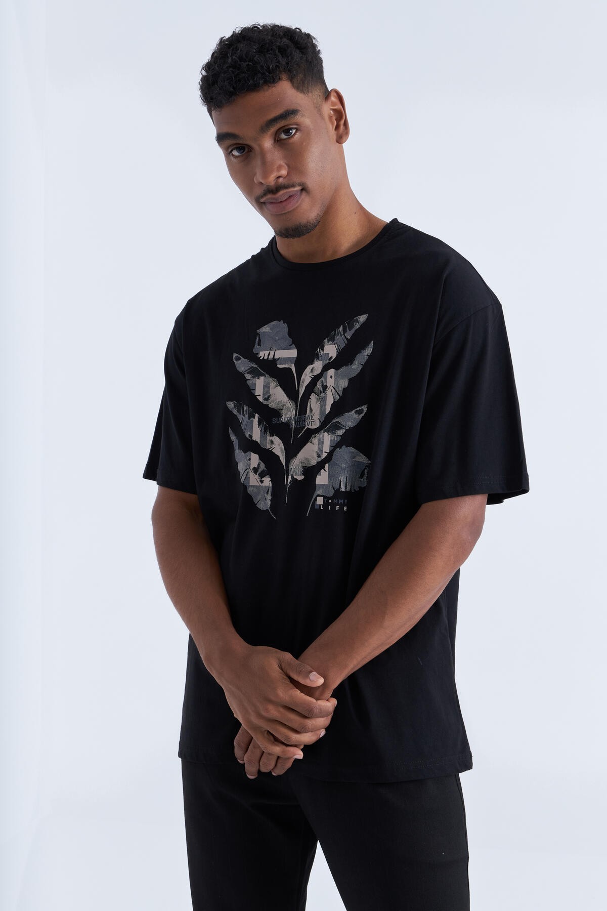Tommy Life Men's Oversized T-Shirt