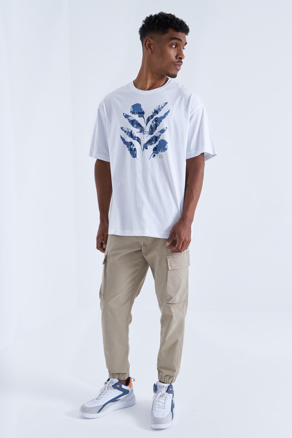 Tommy Life Men's Oversized T-Shirt