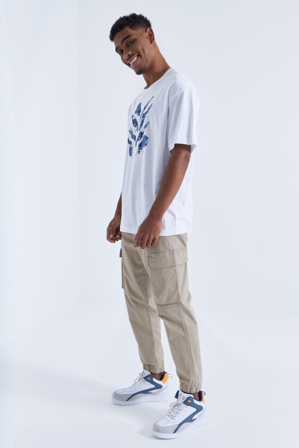 Tommy Life Men's Oversized T-Shirt
