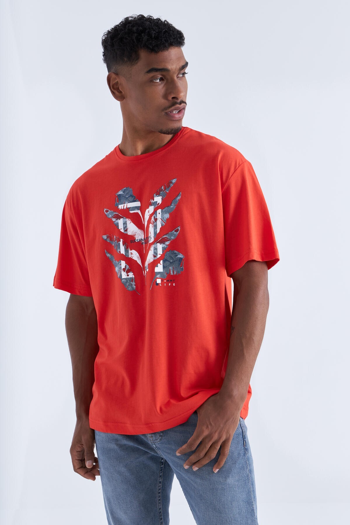 Tommy Life Men's Oversized T-Shirt