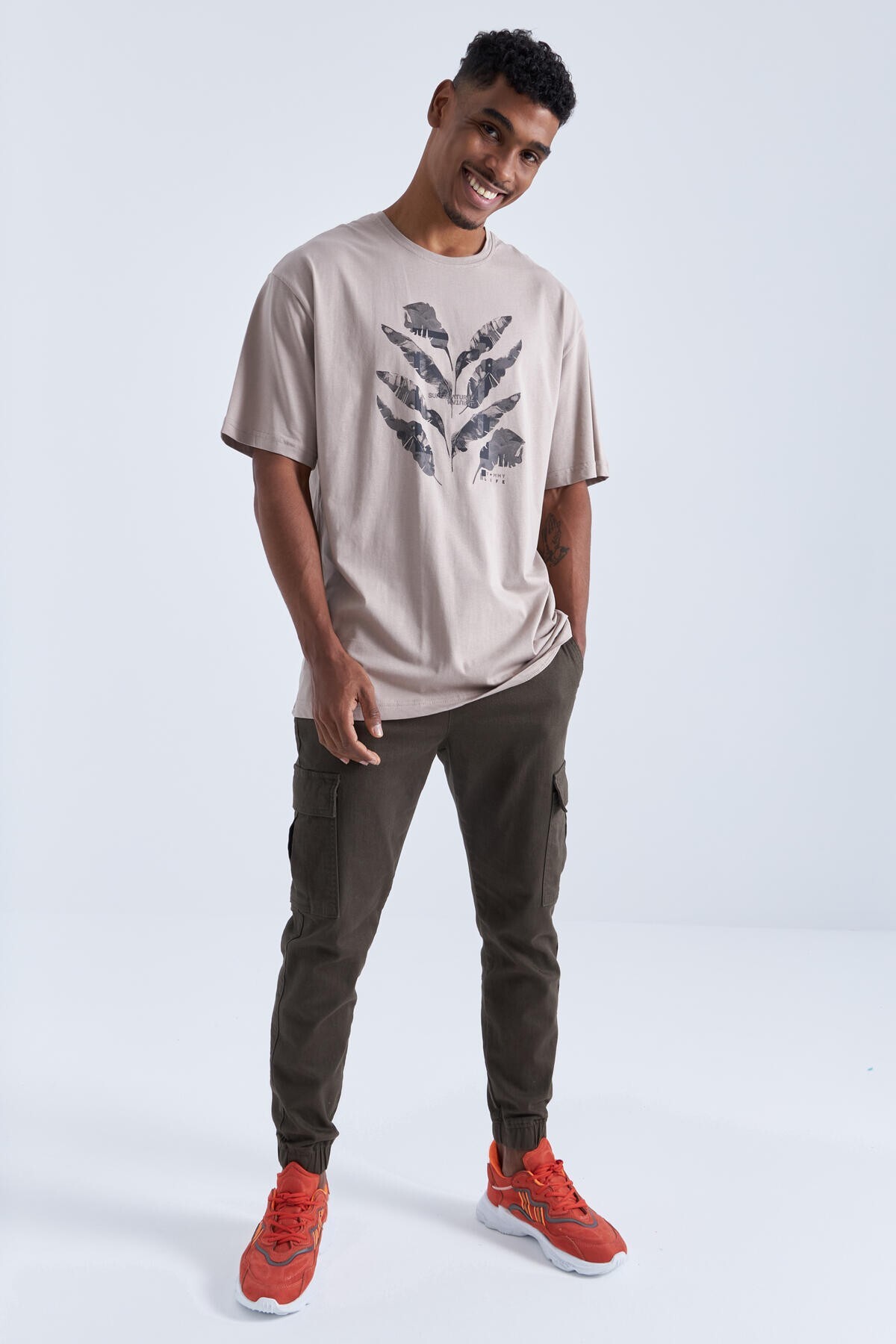 Tommy Life Men's Oversized T-Shirt