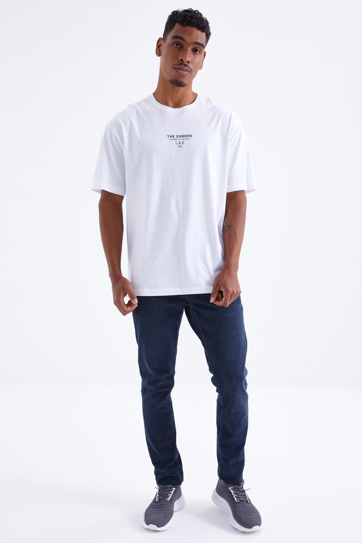 Tommy Life Men's Oversized T-Shirt