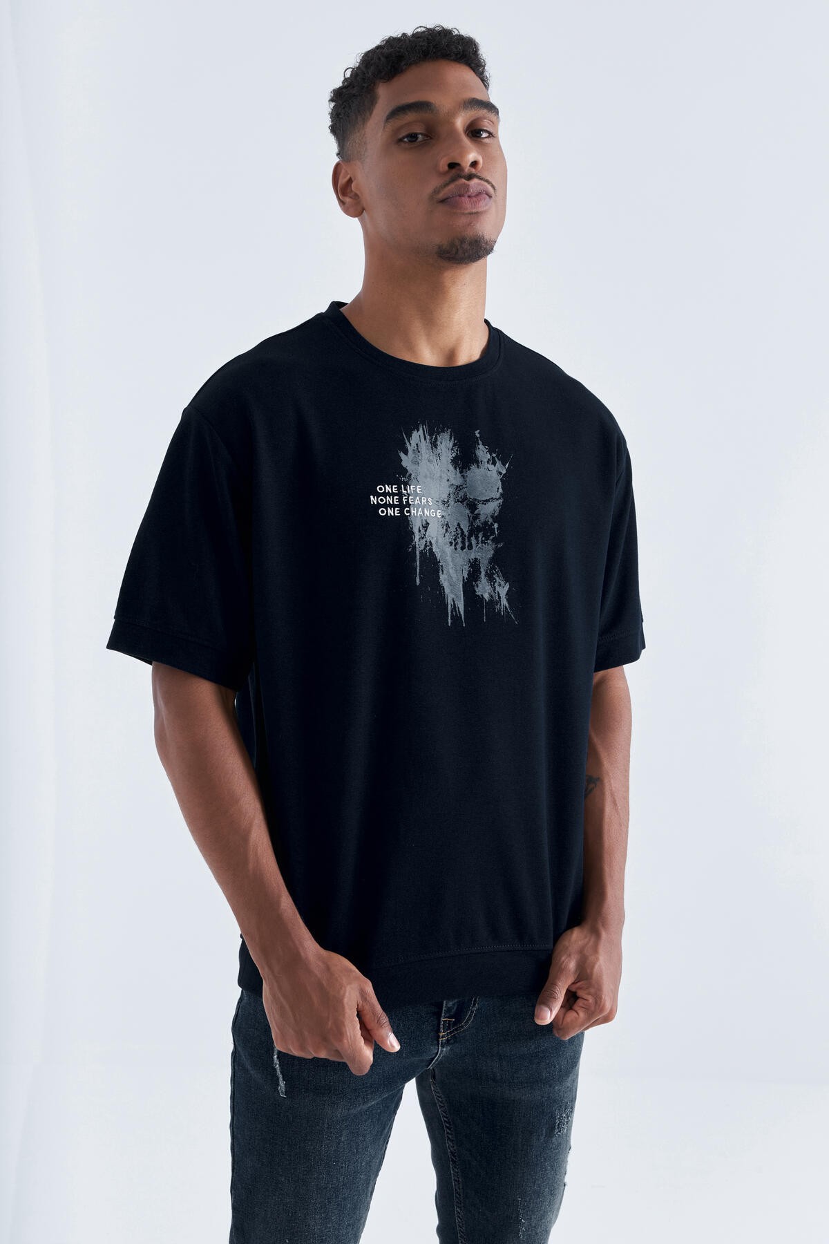 Tommy Life Men's Oversized T-Shirt