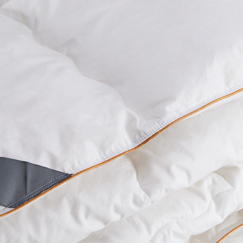 Penelope Bronze 8,5 Tog Goose Down Duvet Single 155*215 Cm