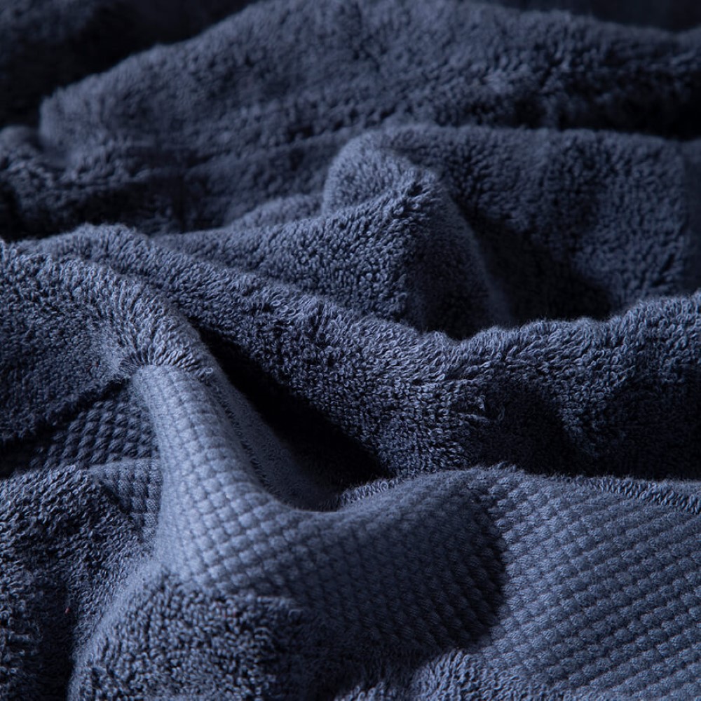 Penelope Gloria Guest Towel